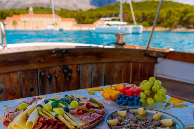 Sail Away - Korčula Archipelago Cruise, Swim and Snorkel - Snorkeling is pleasant, not the main event