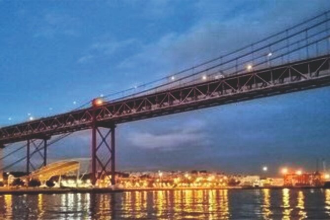 Sail & Dine Sailboat Tour With Sunset - Why this sunset sail works so well in Lisbon