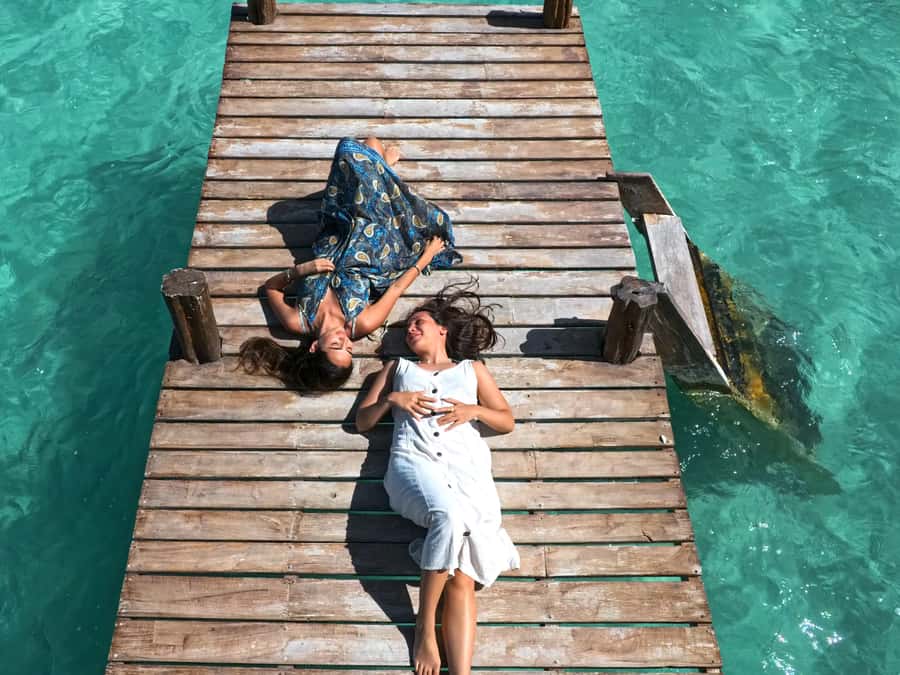 Sail for 4 hours in the most SECRET spot in Bacalar. INCLUDES Beach Club. - Who should book this Bacalar sailing