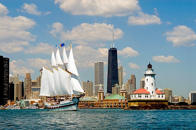Sail on Tall Ship Windy, join us for our "Chicago Skyline Sail" - The best time and purpose for this ride