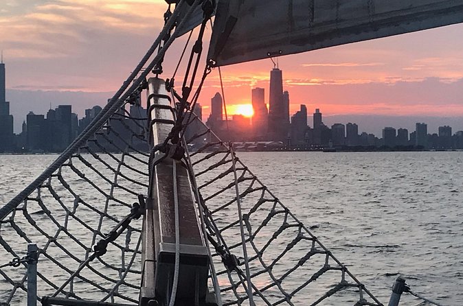 Sail on Tall Ship Windy, join us for our "Chicago Skyline Sail" - Should you book Tall Ship Windy?