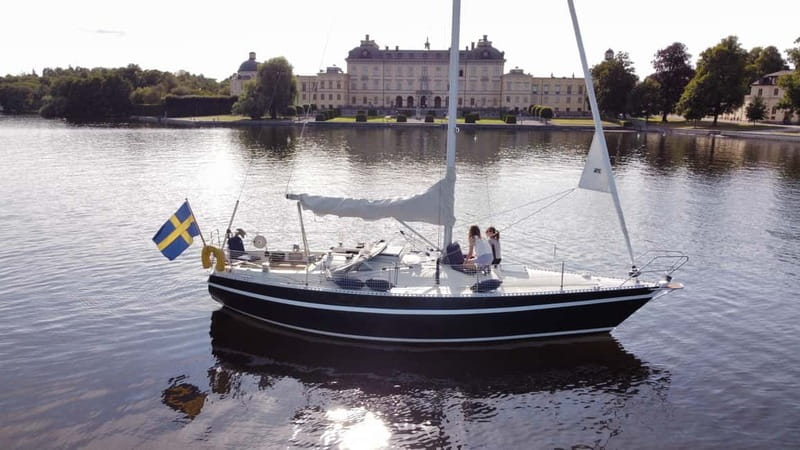 Sail & See -Private sailing Tour with Swimming & Sightseeing - A quiet bay and the Fågelön swim stop