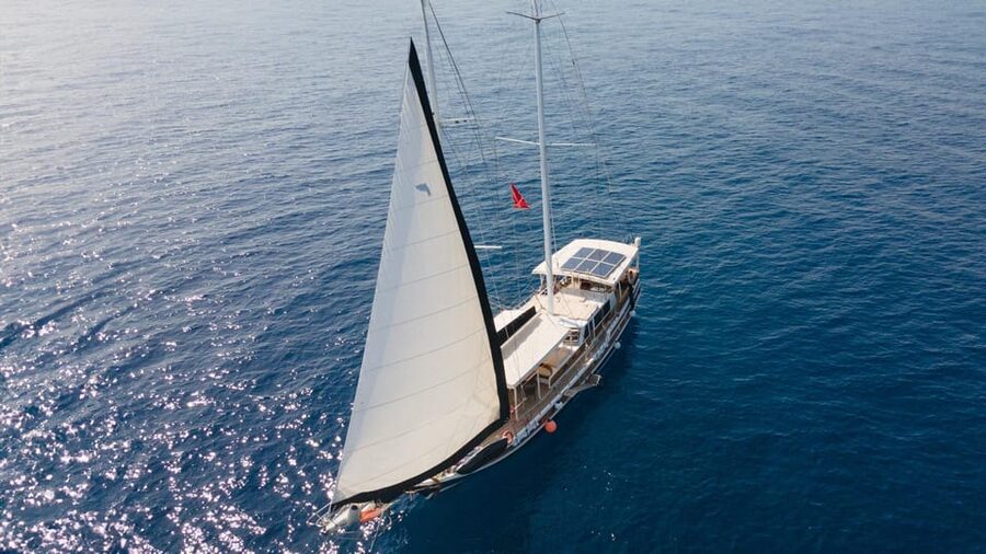 Sail Turkey: Gulet Cruises for Mixed Age Groups - What the $998 price really covers