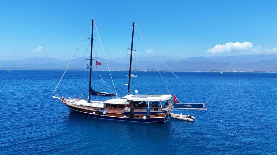 Sail Turkey: Olympos to Fethiye Gulet Cruise - Food, cabins, and life aboard