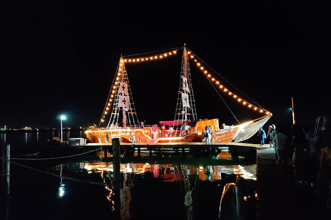Sail Under Light of the Moon & Enjoy a Romantic Dinner in Spanish Galleon - Who will enjoy this dinner cruise most?