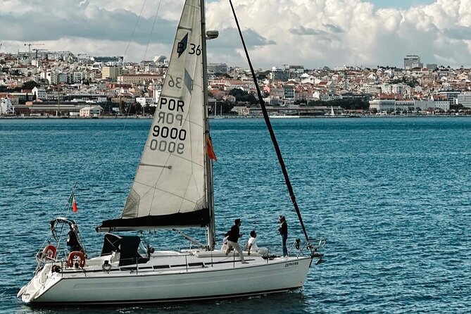 Sailboat Excursion along the Magnificent Tagus River - Is $46.73 a fair price?