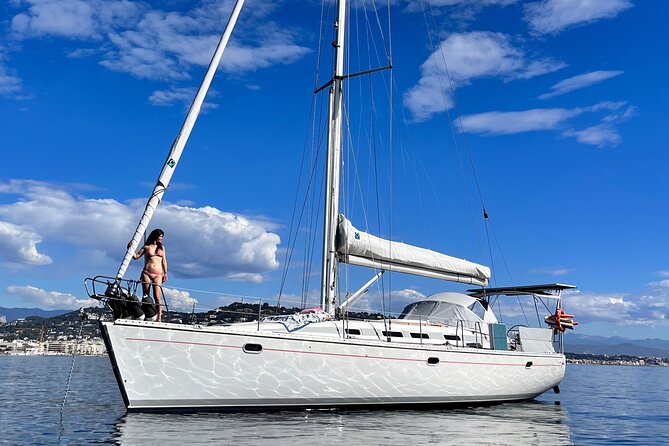 Sailboat tour to the island of Cannes - Who will enjoy this most?