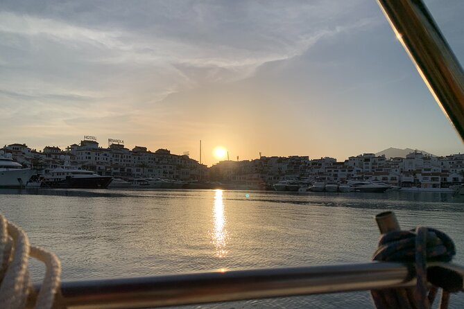 Sailing Adventure: Sailing, Dolphins and Relaxation with Drinks - Setting out from Puerto Banús