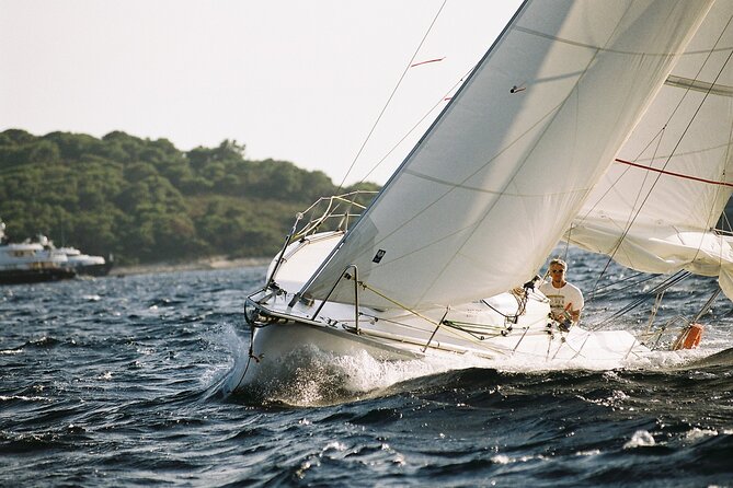 Sailing and Snorkeling Tour in the Islands of Pakleni - Who Will Like This Excursion