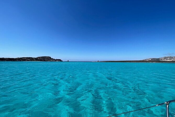Sailing boat tour in the Maddalena Archipelago - From La Maddalena or Palau to the open water