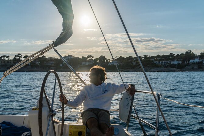 Sailing experience on a 4-hour sailboat in Girona - Key points at a glance