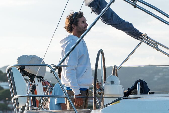 Sailing experience on a 4-hour sailboat in Girona - Sailing lessons without a formal classroom