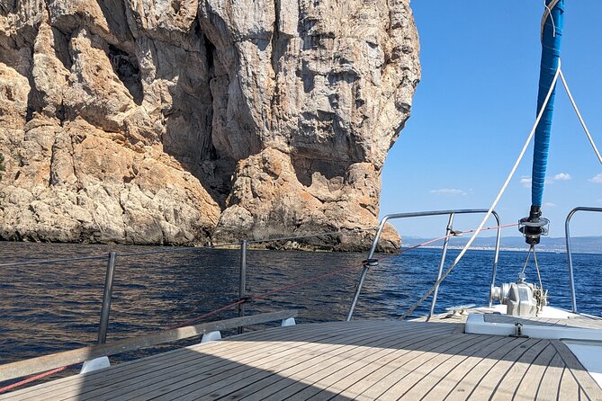 Sailing Experience to Capo Caccia from Alghero - Punta Giglio and the long coastal run