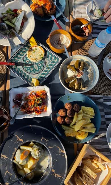 Sailing & gastronomy experience across the Athenian Riviera - Who will enjoy Aiolis most