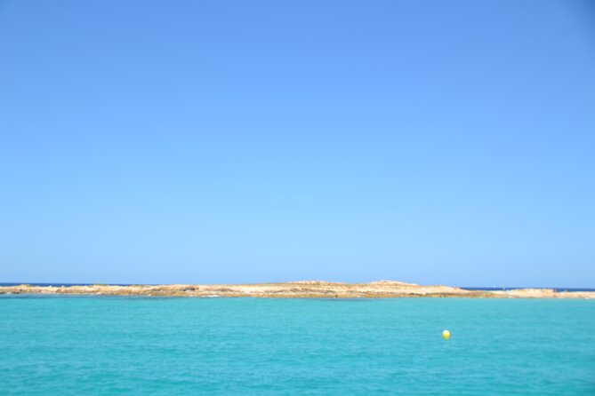 Sailing in Formentera, virgin and natural beaches - Booking details worth checking first
