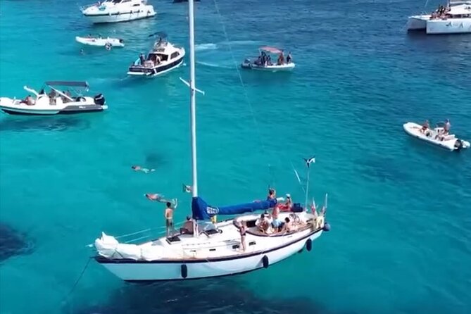 Sailing La Maddalena Archipelago with a USCG licensed captain. - Why this is a different kind of La Maddalena boat day