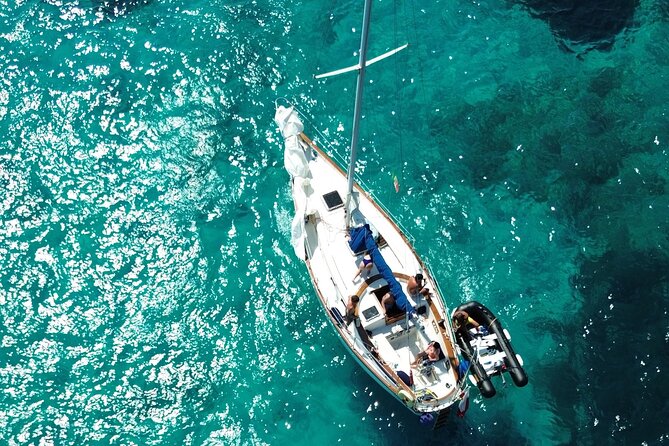 Sailing La Maddalena Archipelago with a USCG licensed captain. - Isola di Spargi, the first taste of the archipelago