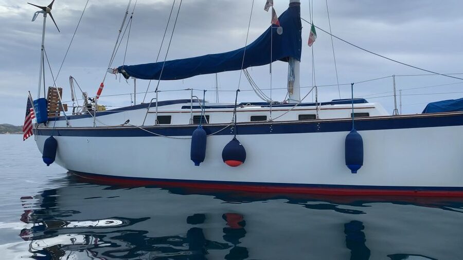 Sailing Maddalena Archipelago with a USCG licensed captain - Why this small sailing trip feels different