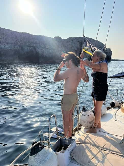 Sailing tour and guided snorkeling a Siracusa - Who should book this Syracuse sailing tour?