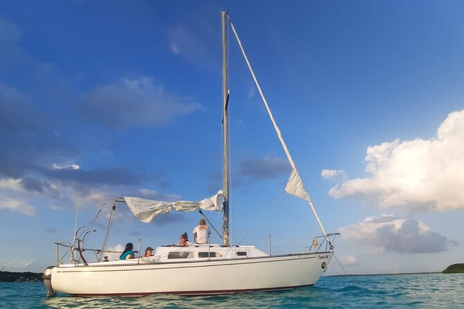 Sailing Tour around the Bacalar Lagoon - Why Bacalar Lagoon works so well by sailboat