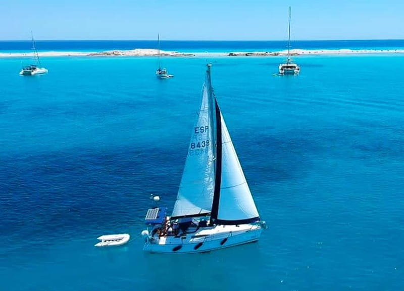 Sailing tour on Salento coast - Choosing between Lido Pizzo, Sant’Andrea, and the northern coast
