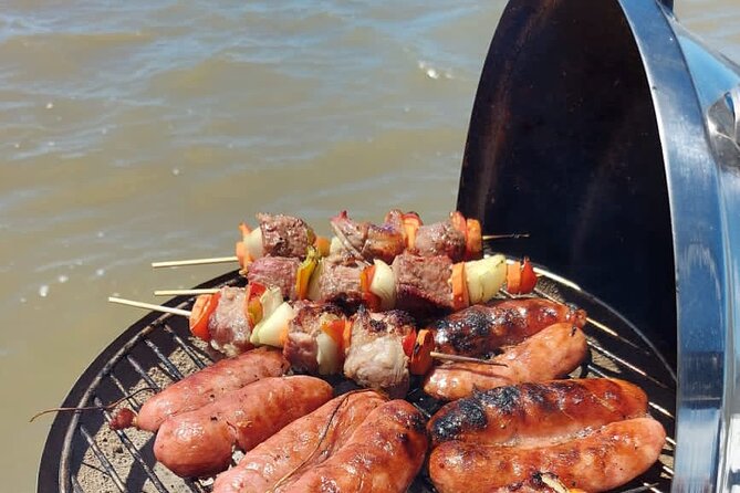 "SAILING TOUR: Tango and Choripan (typical Argentine food) - Setting out from Marina Punta Chica