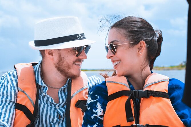 Sailing Tour through the Laguna de los Siete Colores - Choosing the best departure time