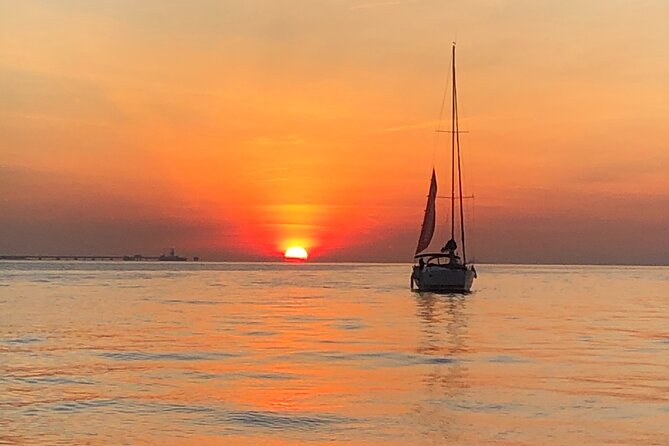 Sailing tour to the sunset in Lisbon - Belém Tower and the edge of the river