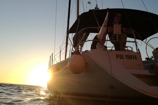 Sailing Trip and Snorkeling (max. 8 people) - Local food, cold drinks, and a useful lunch break