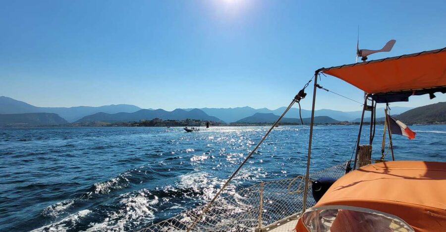 Saint-Florent: sailing excursions with Sailingmaures - Sailing from Saint-Florent toward the Agriates Desert