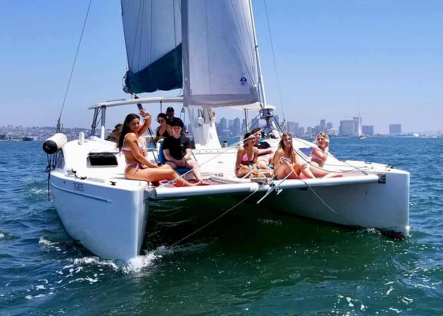 San Diego Bay: 2.5 hour Pure Catamaran Sailing Cruise - Leaving Harbor Island Across From the Airport