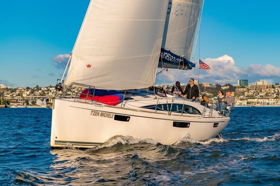 San Diego: Relax on a Morning, Day or Sunset Luxury Sail - Watching aircraft near San Diego International Airport