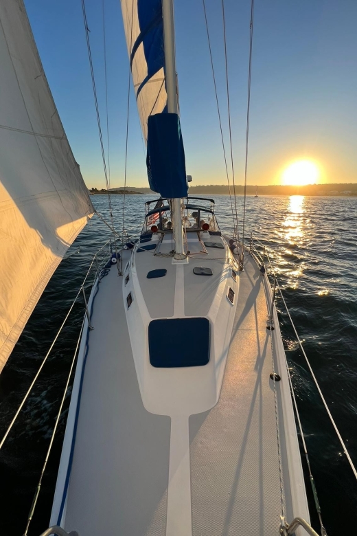 San Diego: San Diego Bay Sailing Tour - Champagne, snacks, and what to bring