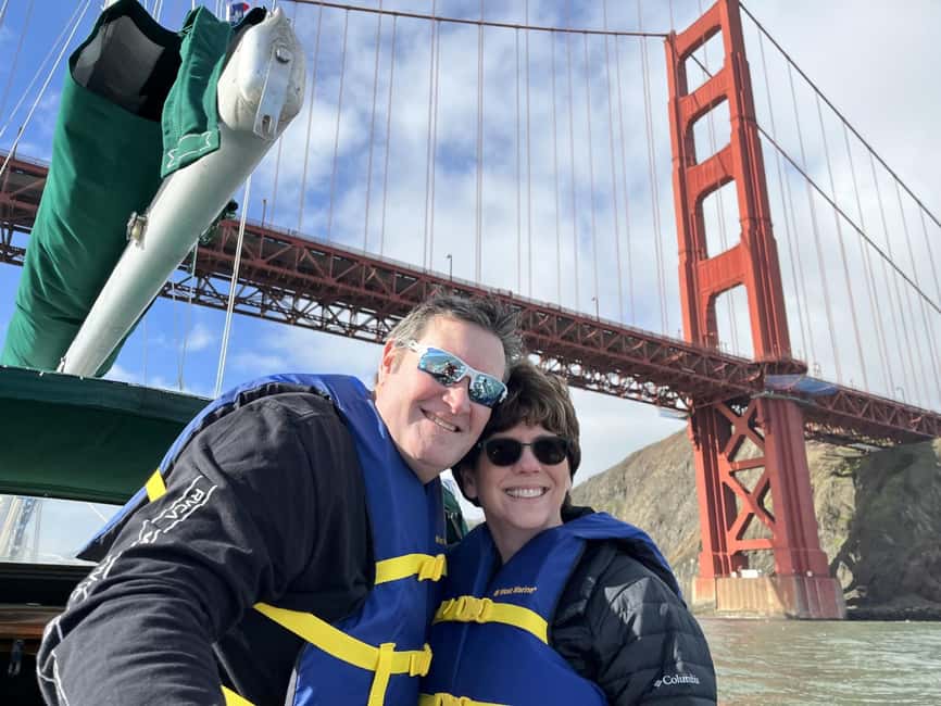 SAN FRANCISCO: (2hr) Interactive Sailing Experience - Sausalito’s floating homes from the water