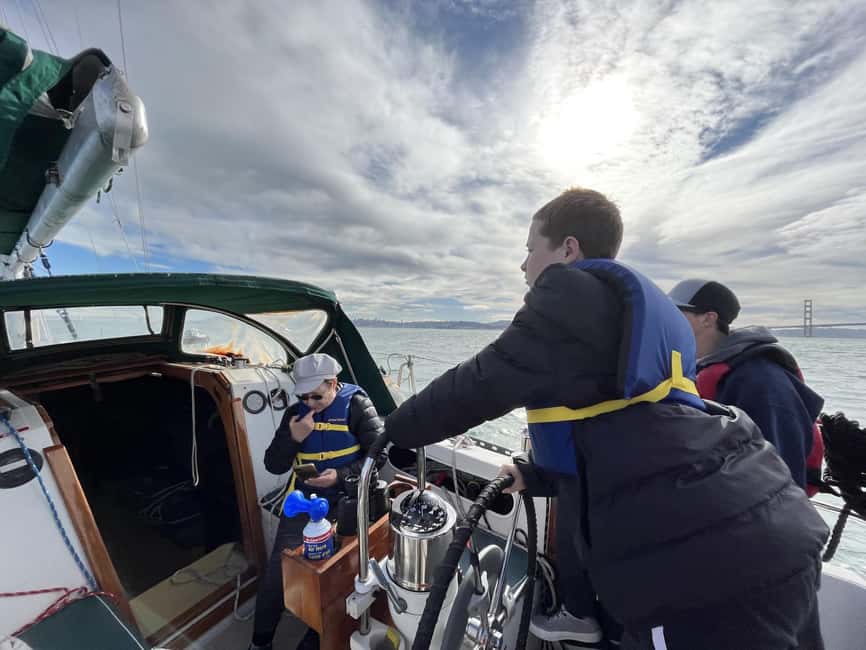 SAN FRANCISCO: (2hr) Interactive Sailing Experience - What the two hours are really worth