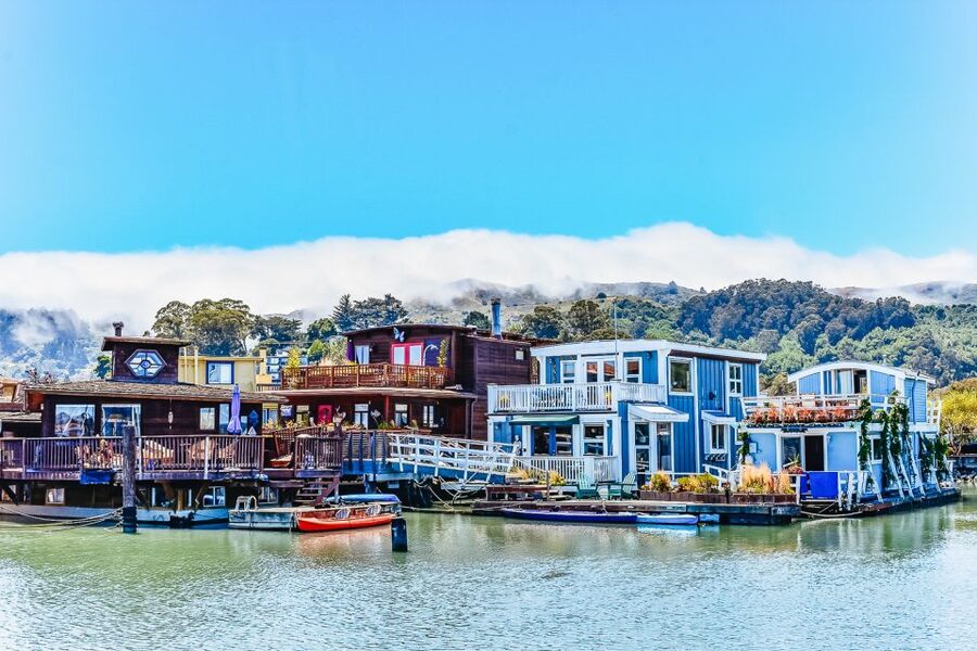 San Francisco: Bay Sailing Tour with Drinks - Alcatraz, Angel Island, and the Bay Bridge