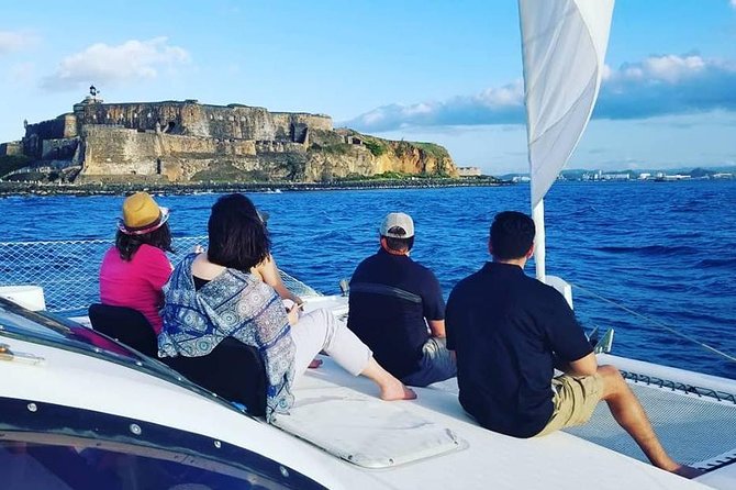 San Juan Bay Day Sail with Drinks Included - The crew and the feel of the boat