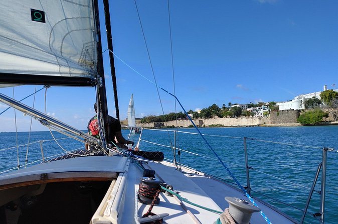 San Juan Historical Bay Daytime Sailing Tour - Castillo San Cristóbal and the old fortresses