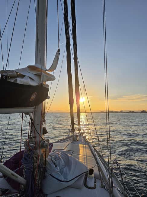 Santa Pola: Sail to Tabarca, snorkel, and enjoy sunset with a tasting - Practical details for a smoother outing