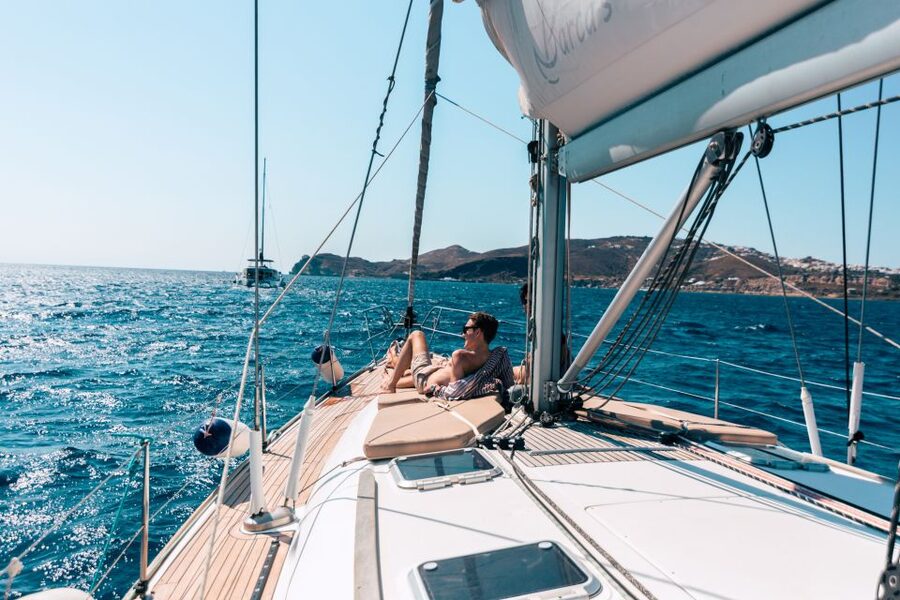 Santorini Caldera: Morning Sailing Cruise with Meal - Vlychada Marina to Red Beach and White Beach