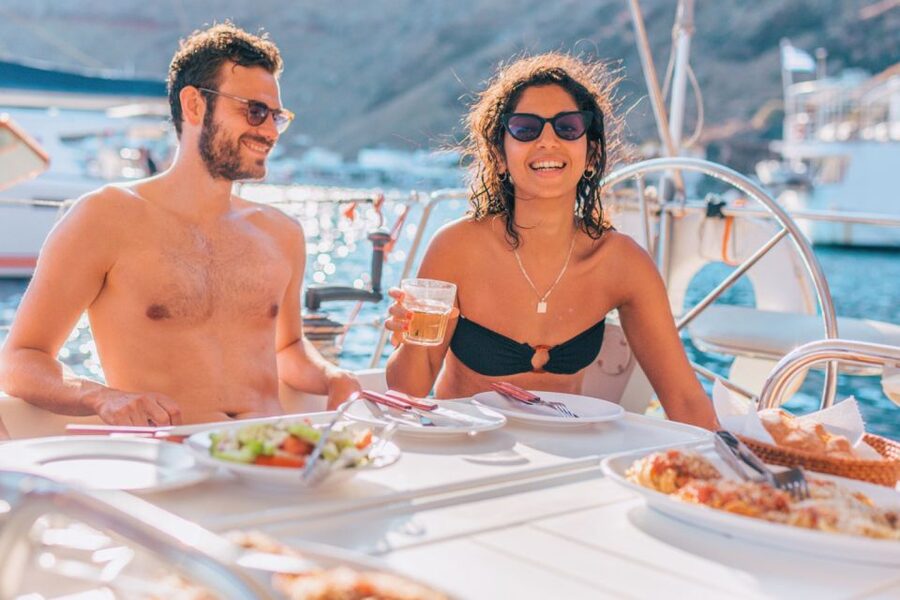 Santorini Caldera: Sunset Sailing Cruise with Meal - A seafood barbecue with a sunset finish