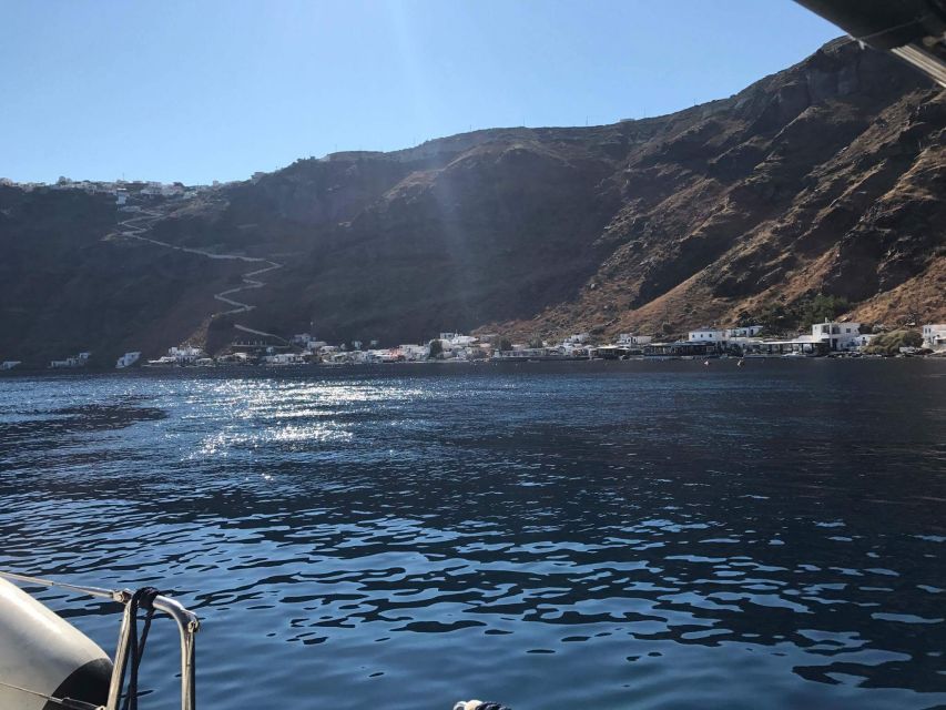 Santorini: Private 5-Hour Sunset Sailing Tour with Dinner - Dinner with Santorini’s sunset overhead