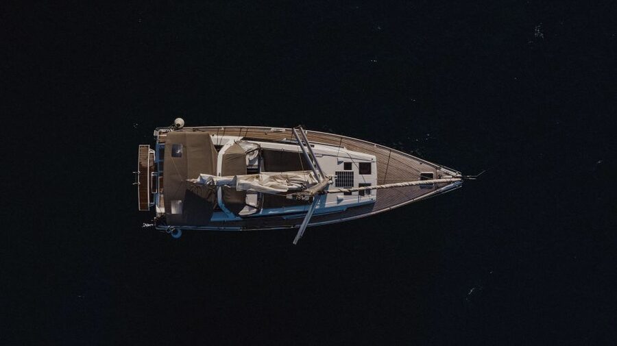 Santorini: Private Caldera Sailing Trip with Open Bar & Meal - Key points to know before you book