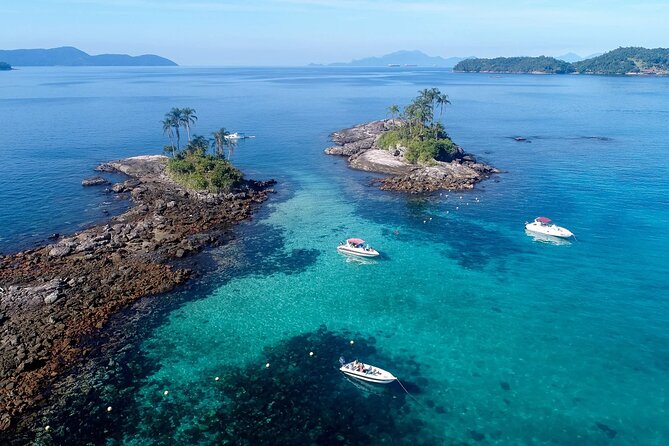 Schooner ride with or without Lunch Included - Angra dos Reis and Ilha Grande - Lagoa Azul: the strongest stop for snorkeling