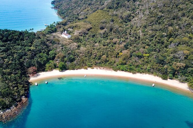 Schooner ride with or without Lunch Included - Angra dos Reis and Ilha Grande - Praia de Araça and the bay around Freguesia de Fora