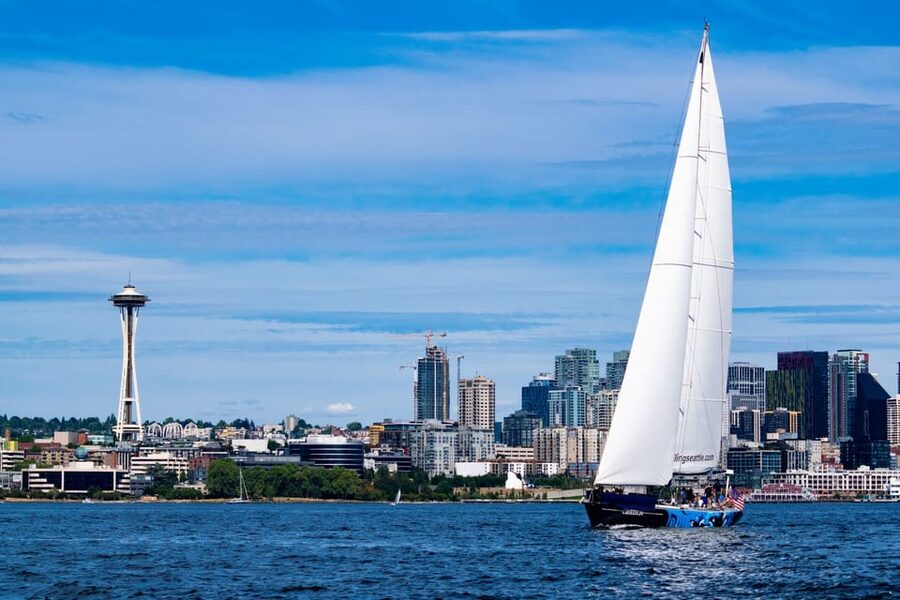 Seattle: Sailing Cruise - Why this short Elliott Bay sail works so well