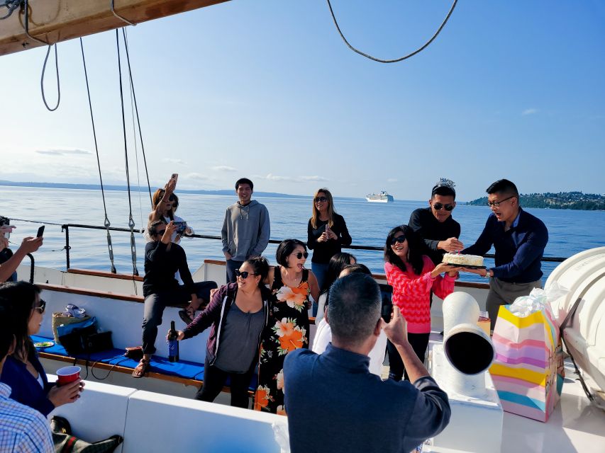 Seattle: Tall Ship Harbor Cruise - A classic schooner departure from Pier 66