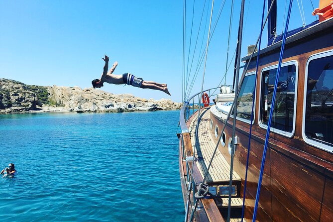 Shared Mykonos Sail Cruise to Delos and Rhenia Islands - Is $151.16 a fair price?