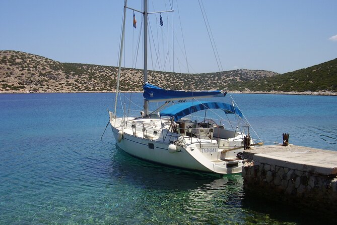 Single day Sail boat cruise with swimming, snorkeling, drinks and lunch - Who will enjoy Thetis I most