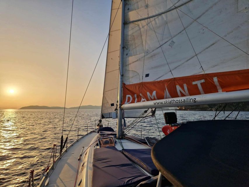 Skiathos: Private Sailing Trip with Lunch and Snorkeling - What the private price really buys